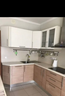 Продам трехкомнатную (3-комн.) квартиру, Ясная ул, 5, Коммунарка п