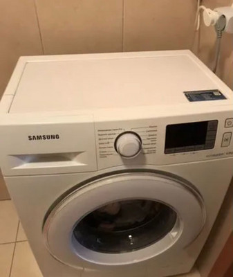 Продам трехкомнатную (3-комн.) квартиру, Ясная ул, 5, Коммунарка п