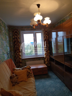 Продам трехкомнатную (3-комн.) квартиру, Молостовых ул, 14к1, Москва г
