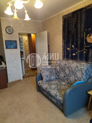 Продам трехкомнатную (3-комн.) квартиру, Молостовых ул, 14к1, Москва г