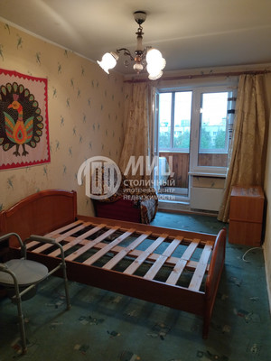 Продам трехкомнатную (3-комн.) квартиру, Молостовых ул, 14к1, Москва г