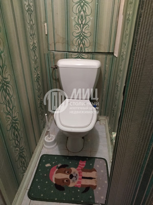 Продам трехкомнатную (3-комн.) квартиру, Молостовых ул, 14к1, Москва г