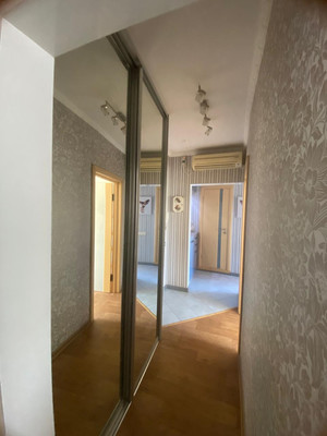 Продам двухкомнатную (2-комн.) квартиру, Мира пр-кт, 41, Волгодонск г