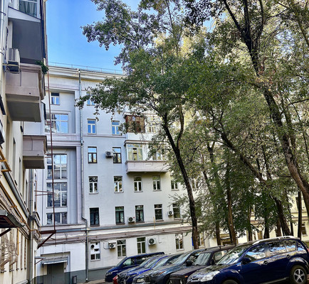 Продам многокомнатную квартиру, Полтавская ул, 18, Москва г