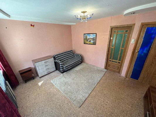 Продам однокомнатную (1-комн.) квартиру, Октябрьский пр-кт, 42к3, Комсомольск-на-Амуре г