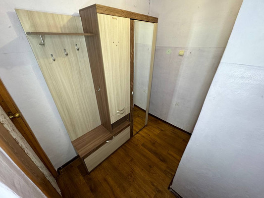 Продам однокомнатную (1-комн.) квартиру, Октябрьский пр-кт, 42к3, Комсомольск-на-Амуре г