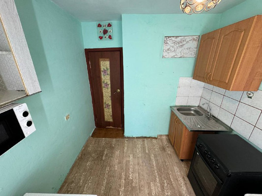 Продам однокомнатную (1-комн.) квартиру, Октябрьский пр-кт, 42к3, Комсомольск-на-Амуре г