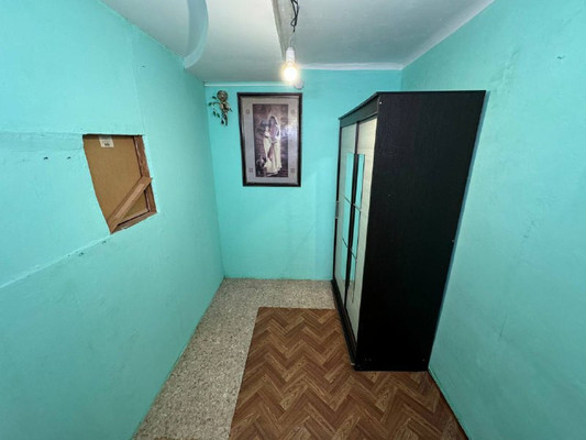 Продам однокомнатную (1-комн.) квартиру, Октябрьский пр-кт, 42к3, Комсомольск-на-Амуре г
