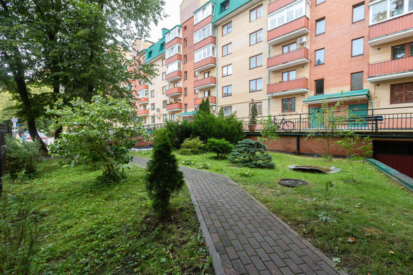 Продам двухкомнатную (2-комн.) квартиру, Щорса пер, 1, Калининград г