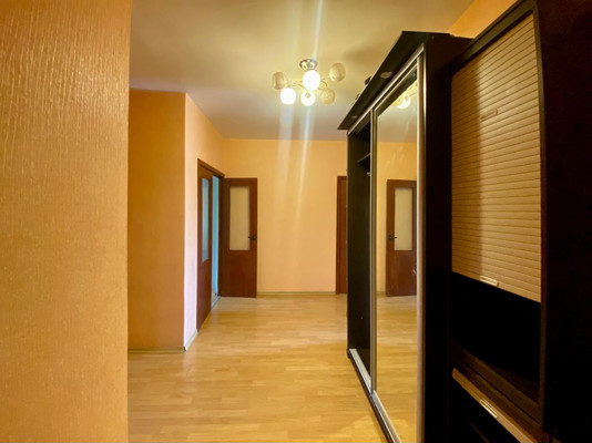 Продам двухкомнатную (2-комн.) квартиру, Дружбы ул, 1, Чехов г