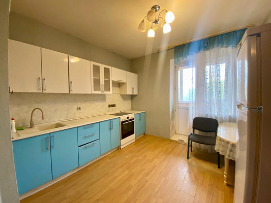 Продам двухкомнатную (2-комн.) квартиру, Дружбы ул, 1, Чехов г