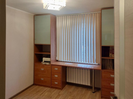 Продам трехкомнатную (3-комн.) квартиру, Дружбы ул, 21, Чехов г