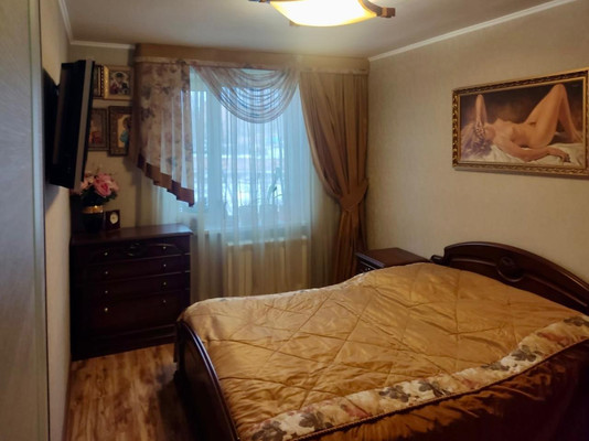 Продам трехкомнатную (3-комн.) квартиру, Дружбы ул, 21, Чехов г