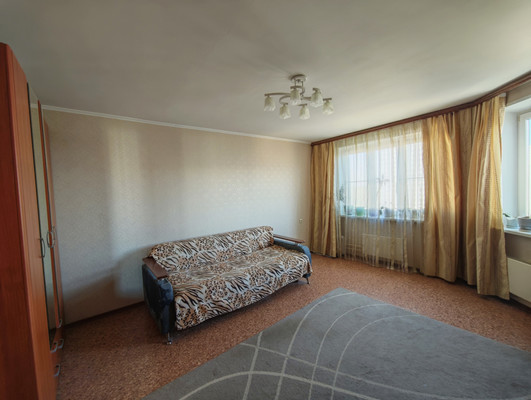Продам двухкомнатную (2-комн.) квартиру, Земская ул, 1, Чехов г