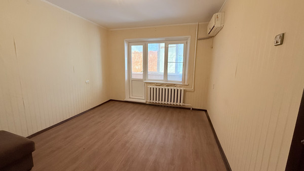 Продам двухкомнатную (2-комн.) квартиру, Великой Победы б-р, 30, Волгодонск г