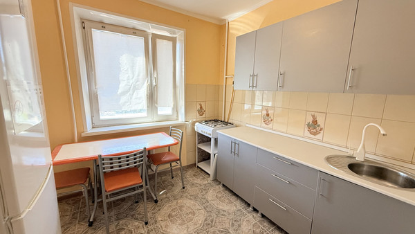 Продам двухкомнатную (2-комн.) квартиру, Великой Победы б-р, 30, Волгодонск г