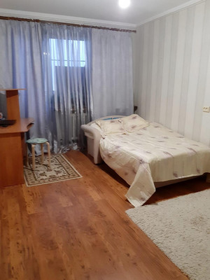 Продам двухкомнатную (2-комн.) квартиру, 6, Крюково д