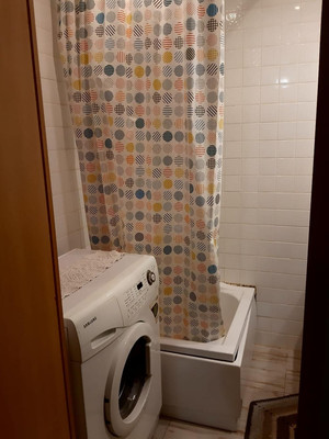 Продам двухкомнатную (2-комн.) квартиру, 6, Крюково д