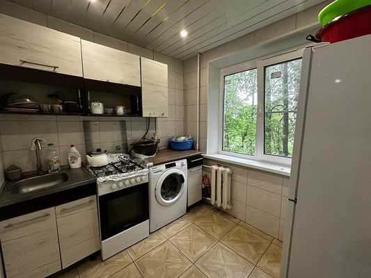 Продам трехкомнатную (3-комн.) квартиру, Маркова ул, 1, Чехов г