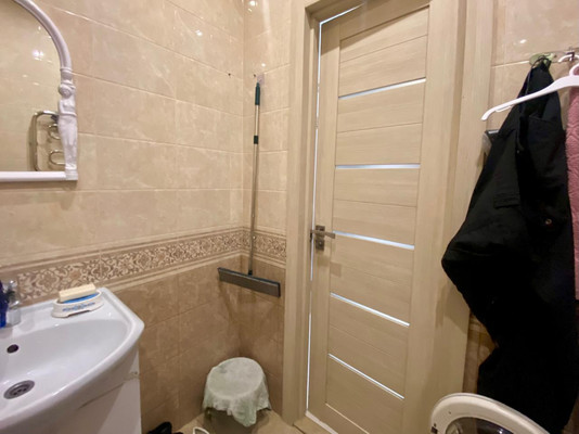 Продам двухкомнатную (2-комн.) квартиру, Дмитриева ул, 34, Балашиха г