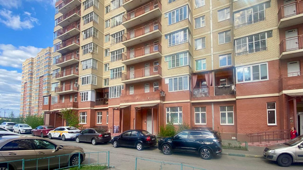 Продам двухкомнатную (2-комн.) квартиру, Дмитриева ул, 34, Балашиха г