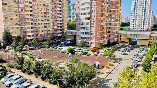 Продам двухкомнатную (2-комн.) квартиру, Героев-Разведчиков ул, 11/5, Краснодар г