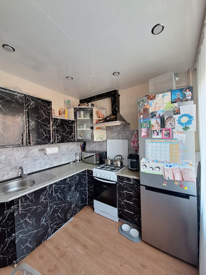 Продам однокомнатную (1-комн.) квартиру, Победы ул, 17, Чернецкое п/о