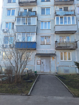 Продам однокомнатную (1-комн.) квартиру, Победы ул, 17, Чернецкое п/о