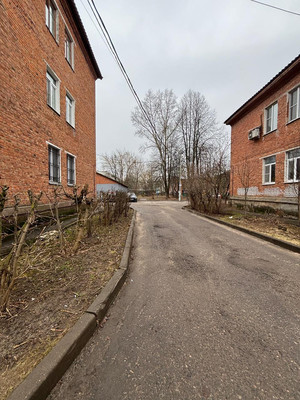 Продам комнату в 3-комн. квартире, Строителей ул, 26, Подольской машинно-испытательной станции п