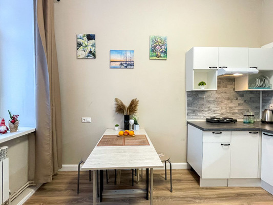 Продам однокомнатную (1-комн.) квартиру, Маёвки Первой аллея, 15, Москва г