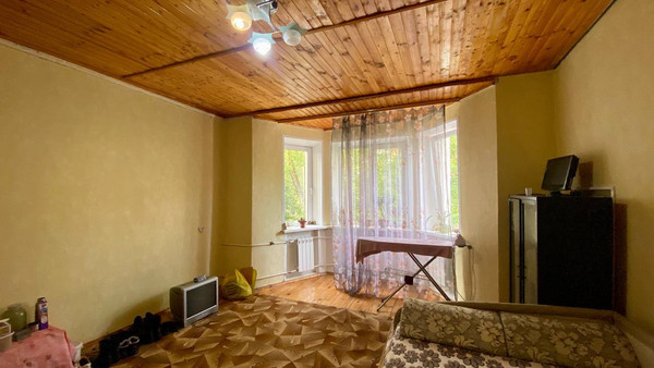 Продам комнату в 3-комн. квартире, Гагарина ул, 31, Чехов г