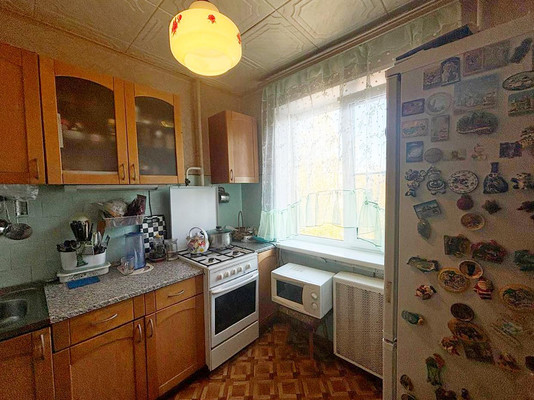 Продам двухкомнатную (2-комн.) квартиру, Молодежная ул, 3, Чехов г