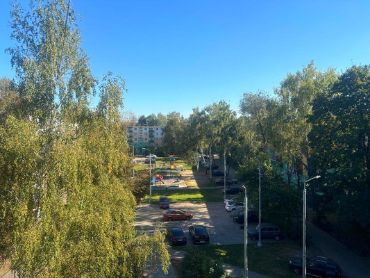 Продам двухкомнатную (2-комн.) квартиру, Молодежная ул, 3, Чехов г