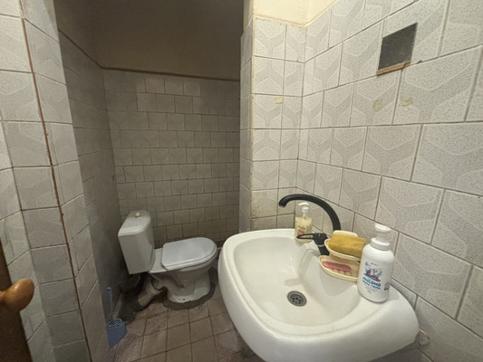 Продам торговое помещение 330 м2, Вишневый б-р, 1Б, Чехов г