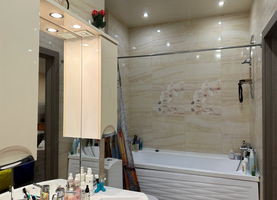 Продам трехкомнатную (3-комн.) квартиру, Восточная ул, 79к2, Чехов г