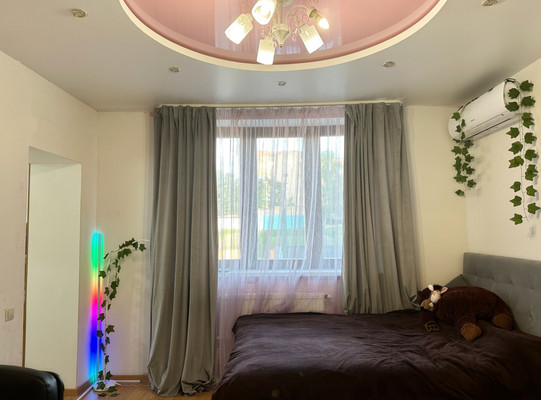 Продам трехкомнатную (3-комн.) квартиру, Восточная ул, 79к2, Чехов г