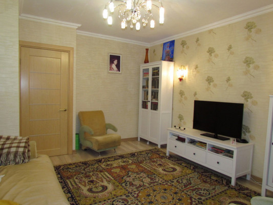 Продам трехкомнатную (3-комн.) квартиру, Восточная ул, 6, Чехов г