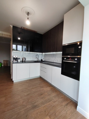 Продам двухкомнатную (2-комн.) квартиру, Заречная ул, 25, Троицк г