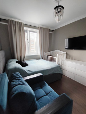 Продам двухкомнатную (2-комн.) квартиру, Заречная ул, 25, Троицк г