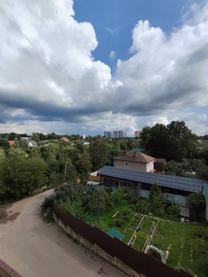 Продам двухкомнатную (2-комн.) квартиру, Заречная ул, 25, Троицк г