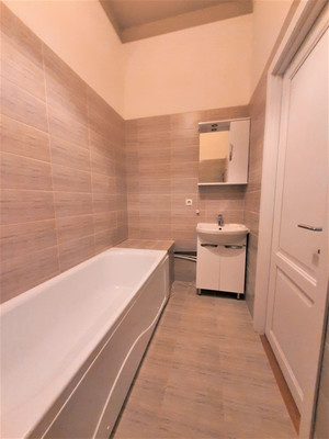 Продам однокомнатную (1-комн.) квартиру, Троицкий б-р, 5, Троицк г