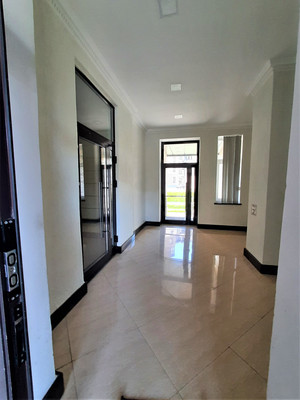 Продам однокомнатную (1-комн.) квартиру, Троицкий б-р, 5, Троицк г