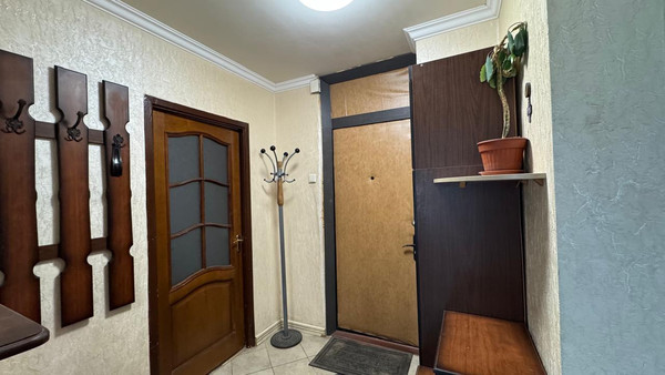 Продам двухкомнатную (2-комн.) квартиру, Центральная ул, 18, Шеломово д