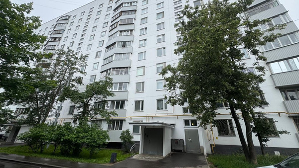 Продам двухкомнатную (2-комн.) квартиру, Центральная ул, 18, Шеломово д