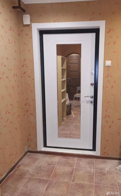 Продам двухкомнатную (2-комн.) квартиру, 1-я Ватутинская ул, 8к1, Десеновское п