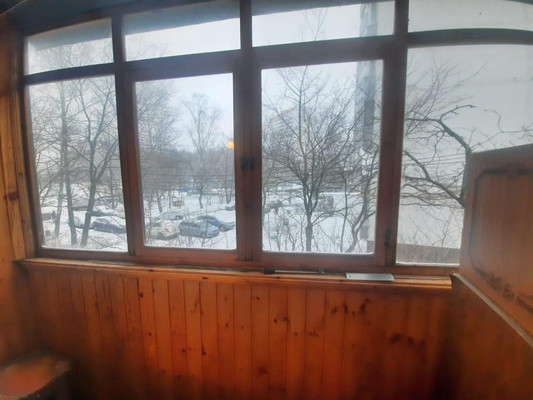 Продам трехкомнатную (3-комн.) квартиру, Солнечная ул, 2, Троицк г