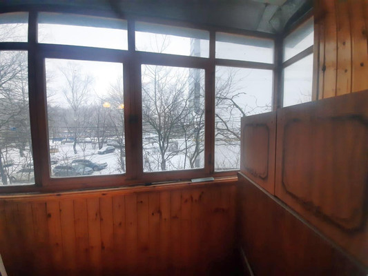 Продам трехкомнатную (3-комн.) квартиру, Солнечная ул, 2, Троицк г