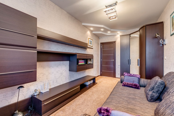 Продам трехкомнатную (3-комн.) квартиру, Нагорная ул, 5, Троицк г