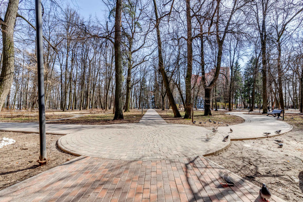 Продам трехкомнатную (3-комн.) квартиру, Нагорная ул, 5, Троицк г