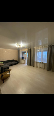 Продам двухкомнатную (2-комн.) квартиру, 25 Января ул, 28, Воронеж г